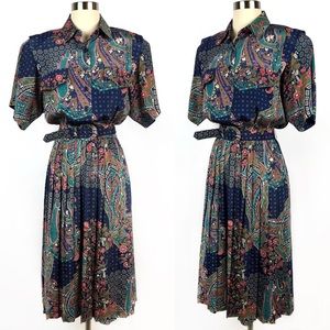 VINTAGE Paisley Print Collared Button-Up Dress